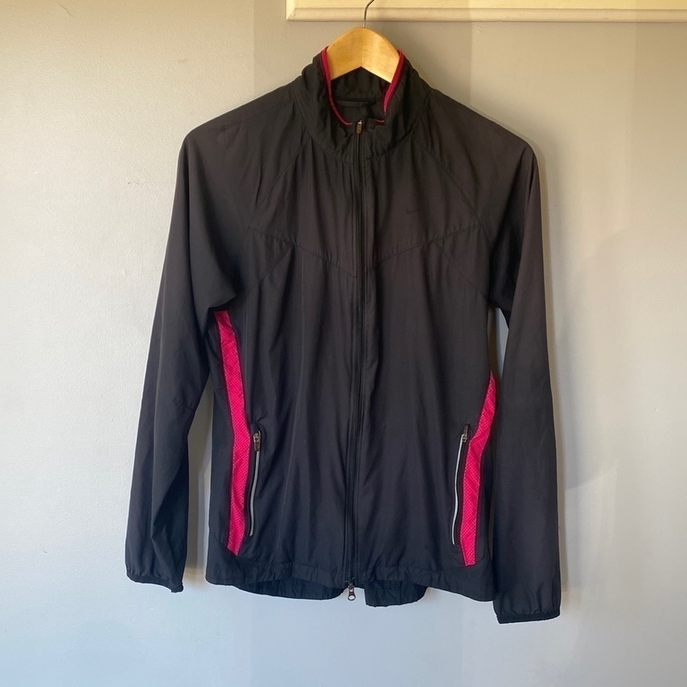 Nike black and pink lightweight running full zip jacket women's size medium